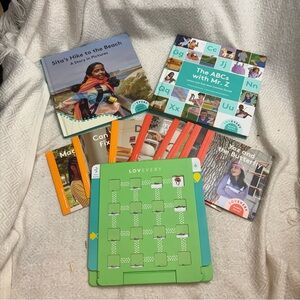 Lovevery Reading Skill Set Bundle 
Part 1 Sounds to reading